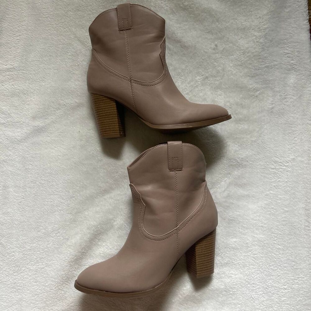 Qupid Taupe Tiber-59 Brown leather ankle boots with block heel women's 8.5